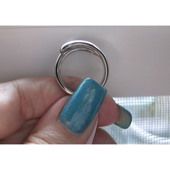 STAINLESS STEEL Unique High Polished Swirl Ring - Picture 6 of 13